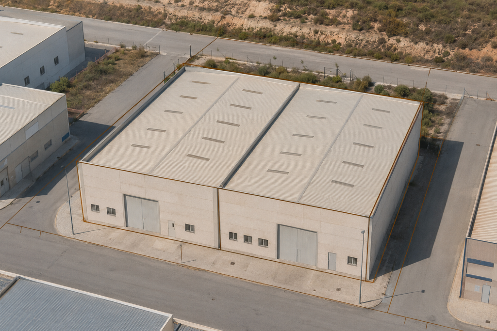 Nave industrial objeto de una corrección de superficie en Catastro